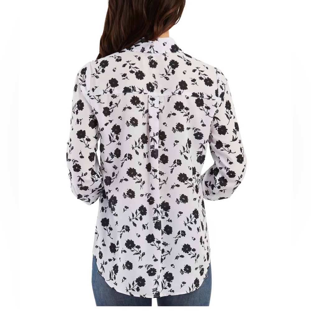 BCX Classic Collared Button-Up Shirt in Size M
